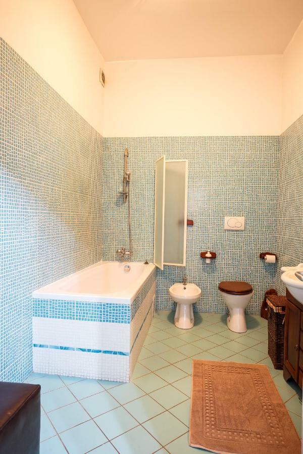 Old Square Apartments 3 Temeşvar Dış mekan fotoğraf